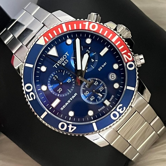 SOLD / Tissot Men’s Seastar 1000 Quartz Chronograph 
Sapphire Crystal
Swiss Made - Picture 5 of 12